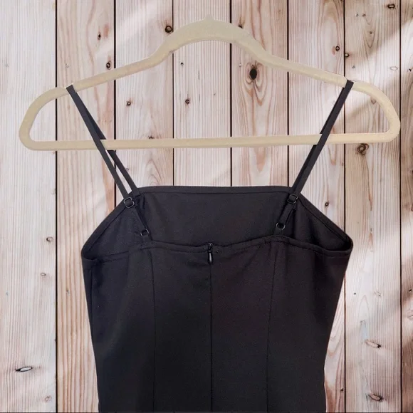 Little Black Dress. Size XS - Picture 4 of 9